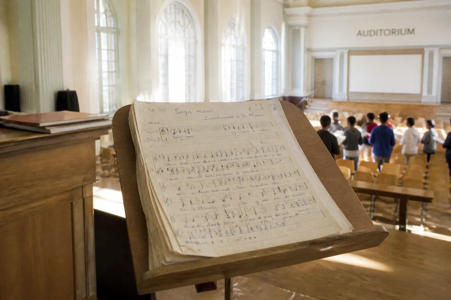 Chants traditionnels au collège : l'intérêt de ce répertoire